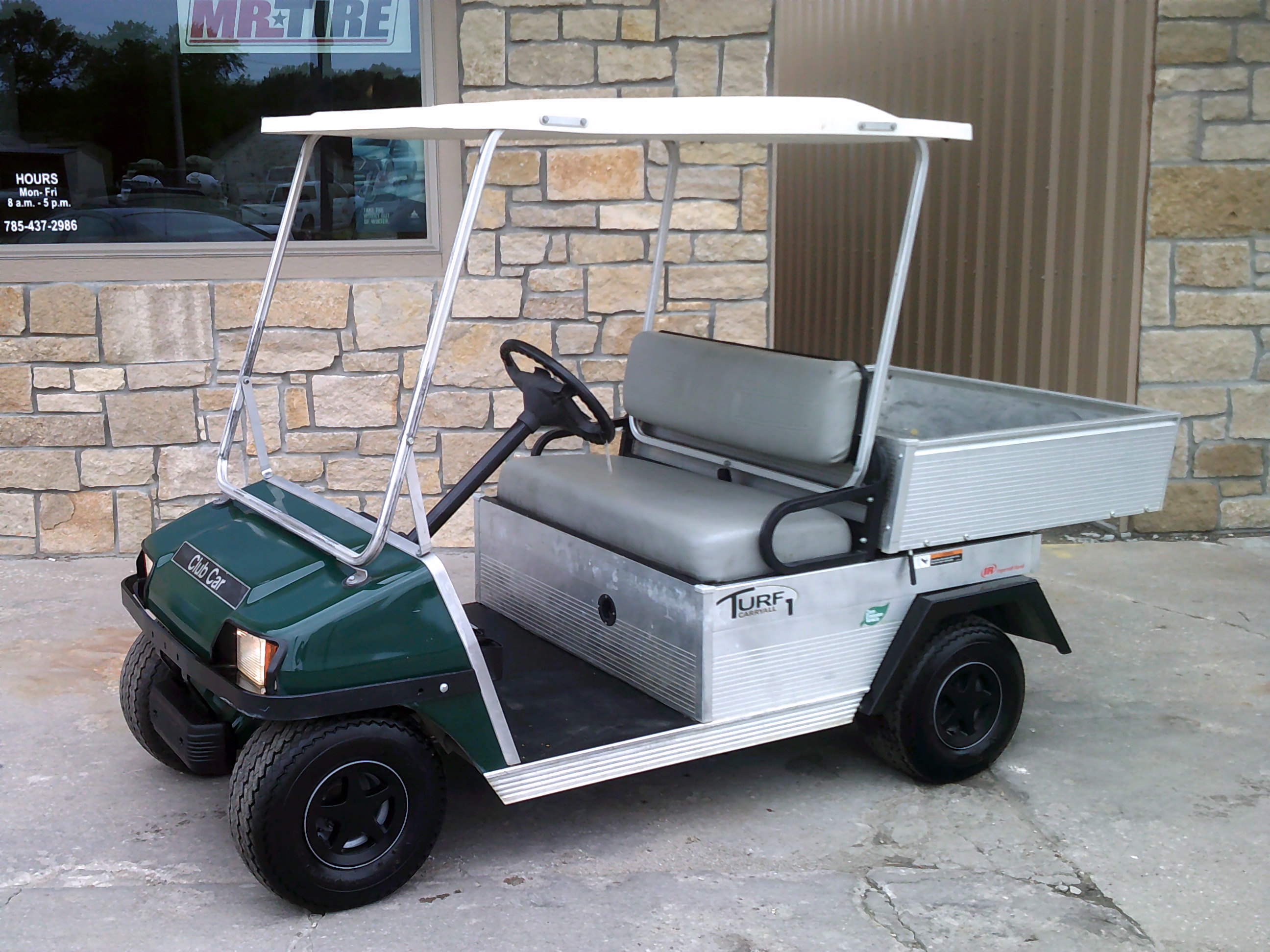 2011 Club Car Turf 1